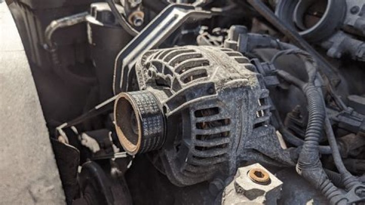 Can a car run with a bad alternator?