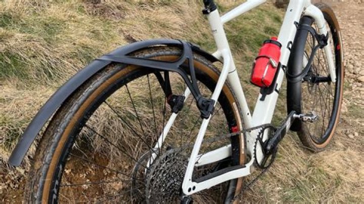 Can you put fenders on a road bike?