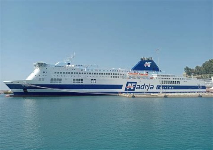 Can you take a ferry from Italy to Albania?
