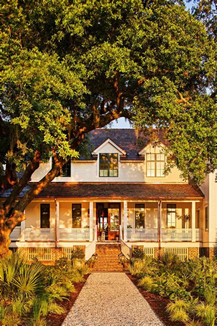 Can you visit the Southern Living Idea House?