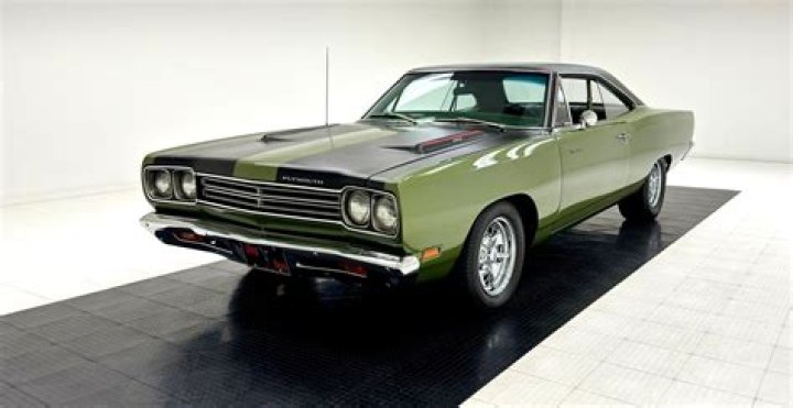 Did the Plymouth Fury come in red?