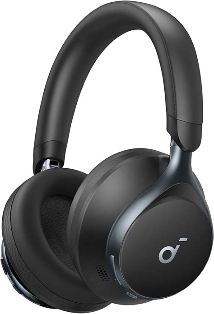 Do JVC Gumy headphones have a mic?
