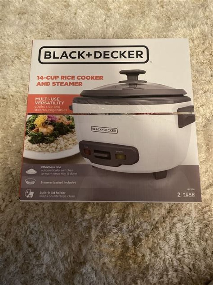 How do I cook rice in my Black and Decker steamer