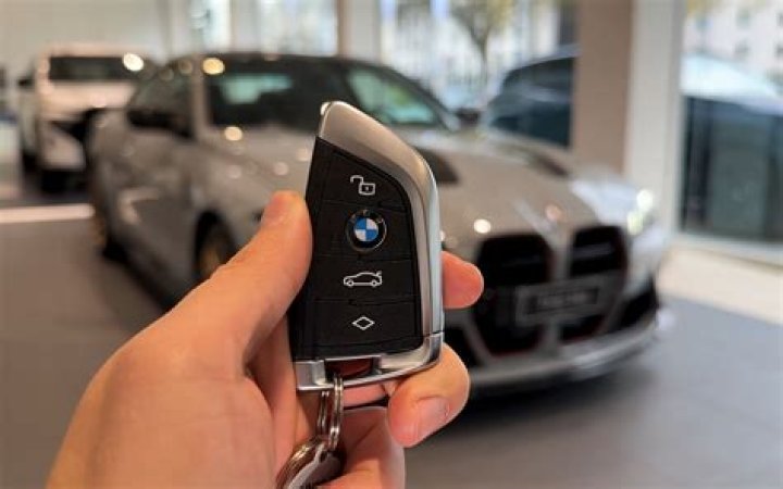 How do I reprogram my BMW E46 key?