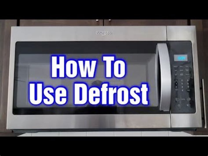 How do I set my microwave to defrost?
