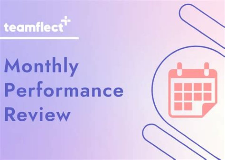 How do you conduct a monthly performance review?