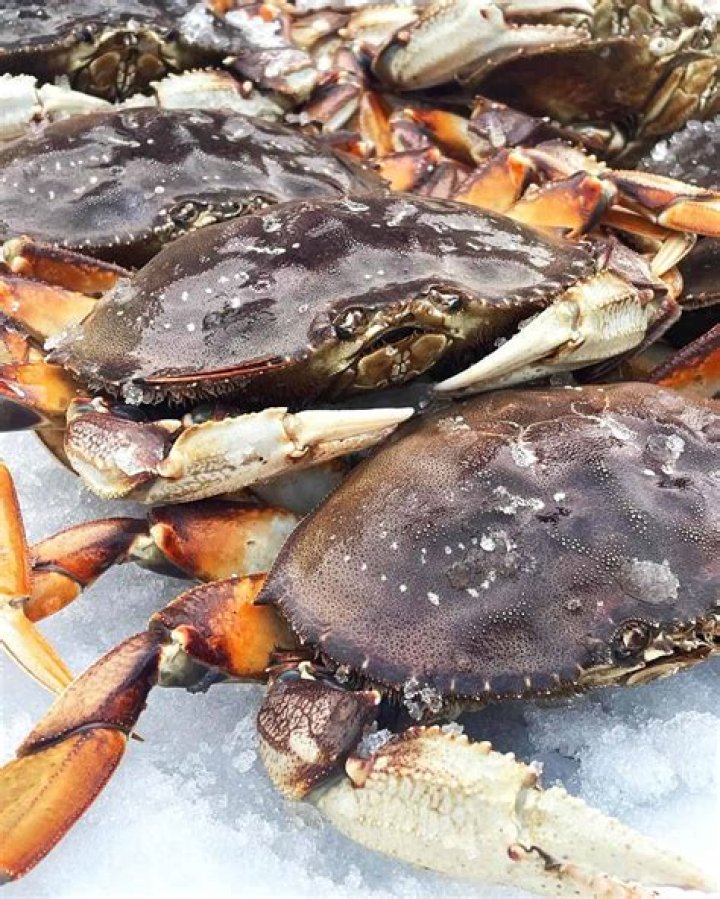 How do you cook a 2kg crab?