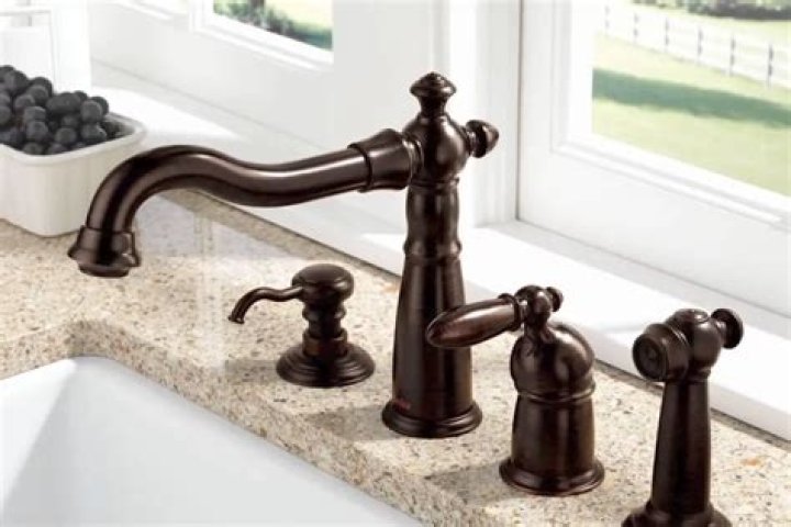 How do you fix an oil rubbed bronze finish?