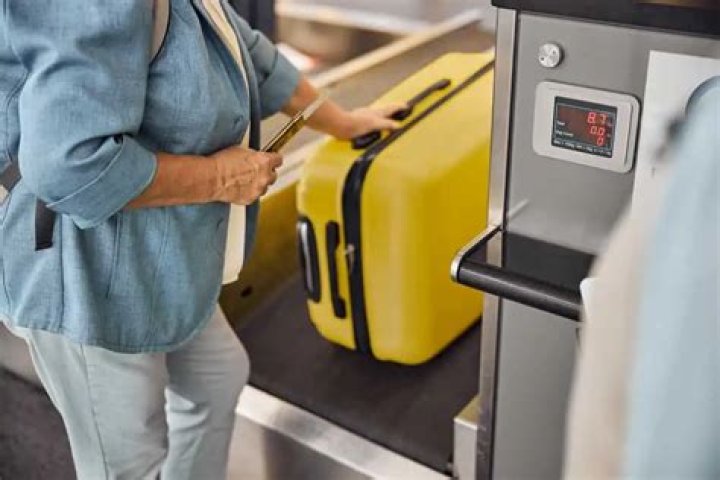 How far in advance can you drop off luggage?