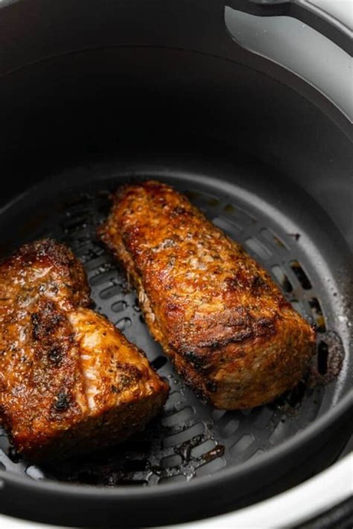 How long do you grill bone in pork chops at 400?