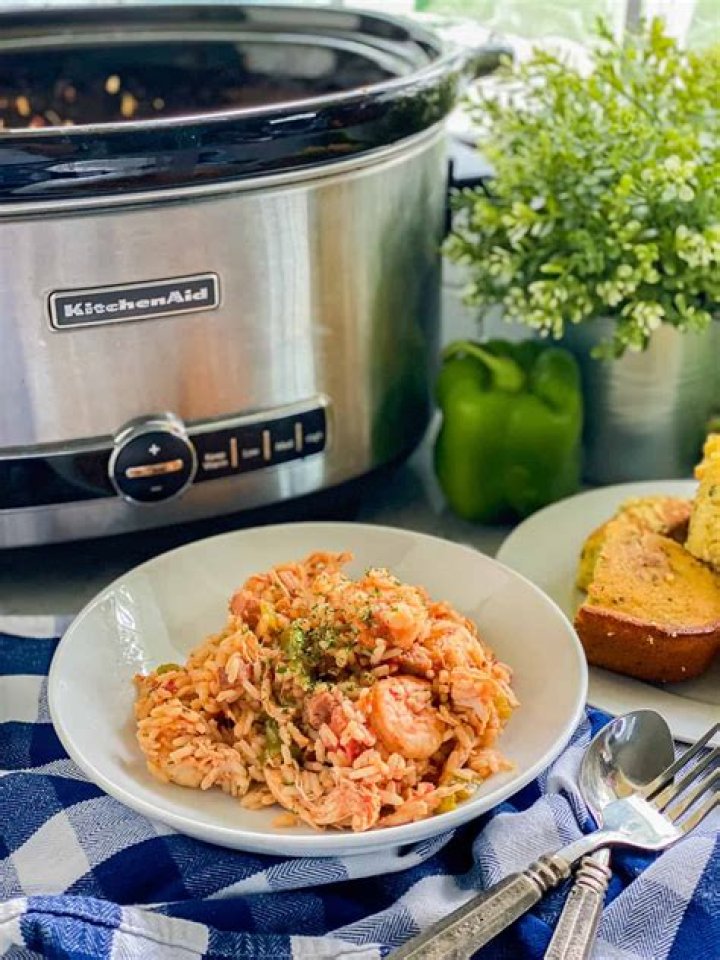 How long does it take to cook on high in a slow cooker?