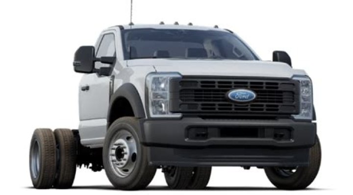 How long is a Ford F550?