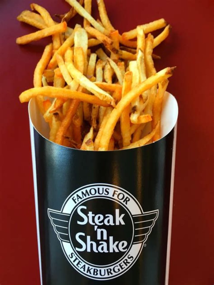 How many carbs are in Steak n Shake french fries?