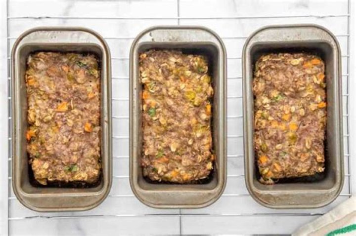 How many mini loaves equal a regular loaf pan?