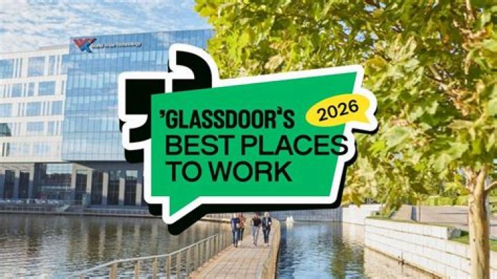 How much do Glassdoor employees make?