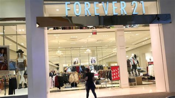 How much does Forever 21 clothes cost