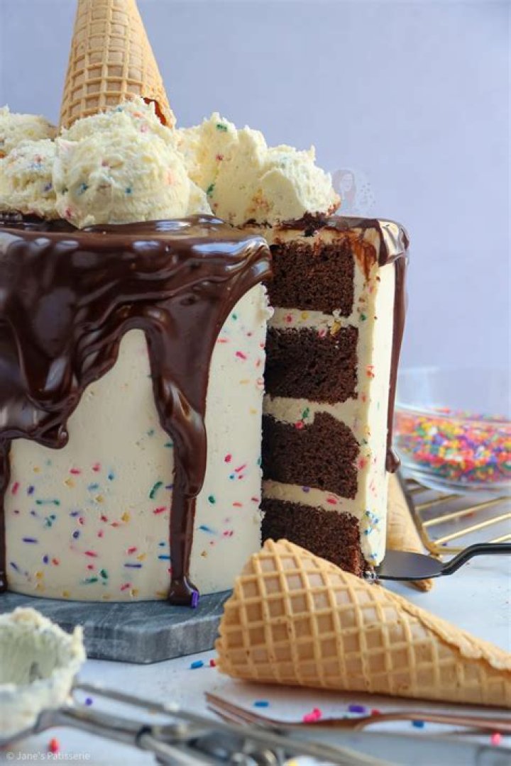 Is ice cream or cake better?