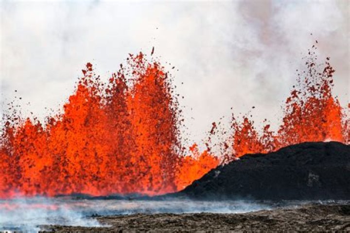Is Iceland volcano still erupting?