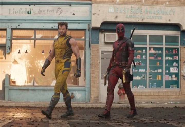 Is that Deadpool at the end of Wolverine Origins?