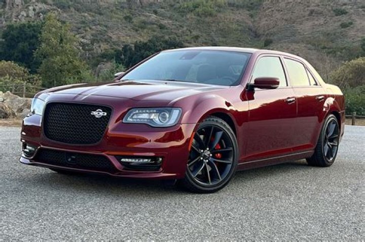 Is the Chrysler 300 SRT8 fast?