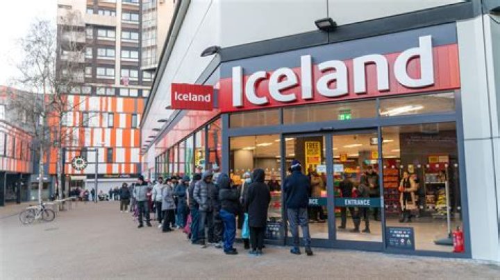Is the Iceland store open on New Years Day?