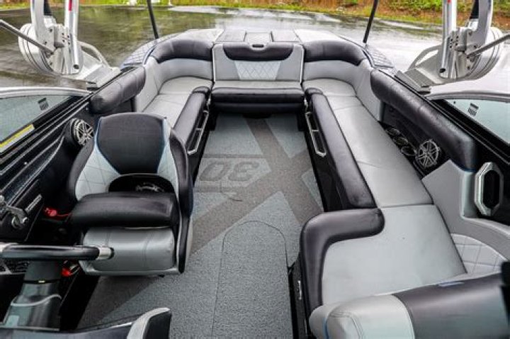 Is the X30 a good surf boat?
