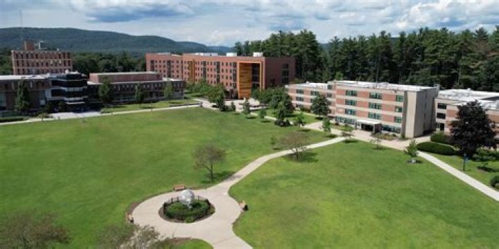 Is Westfield State University a dry campus?