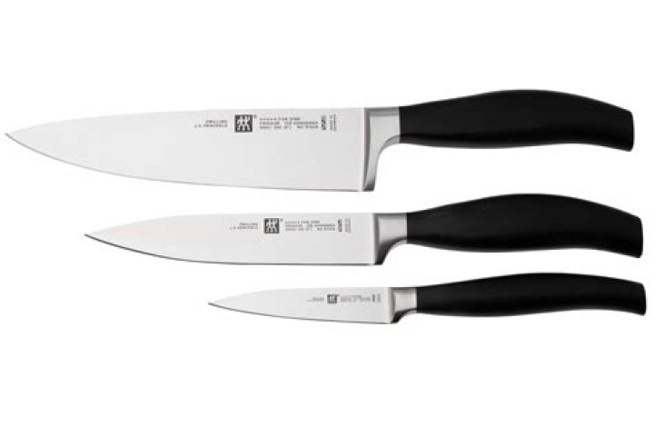 Is Zwilling Pro a good knife?