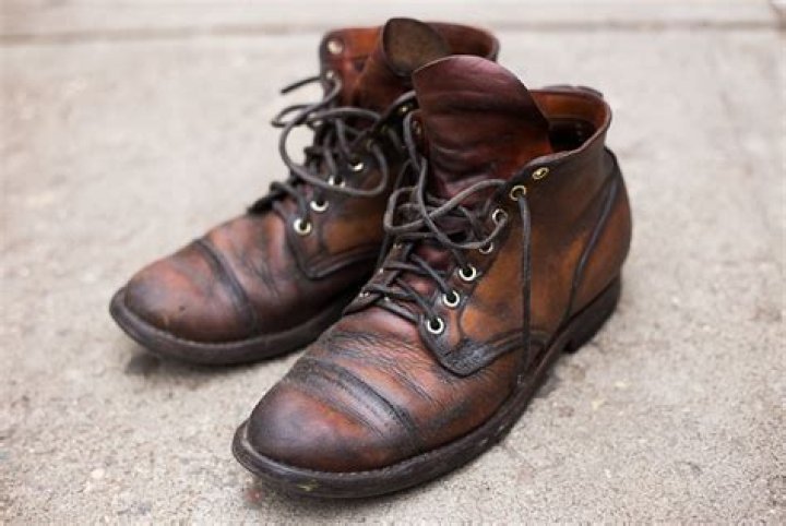 Should I polish new leather boots?
