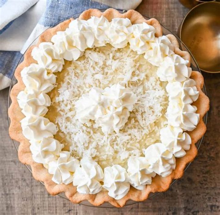 Should you refrigerate a coconut cream pie?