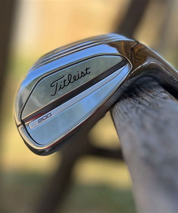 What are the best Titleist irons for high handicappers?