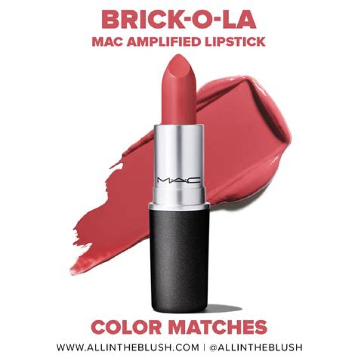 What Colour is Mac brick o la?