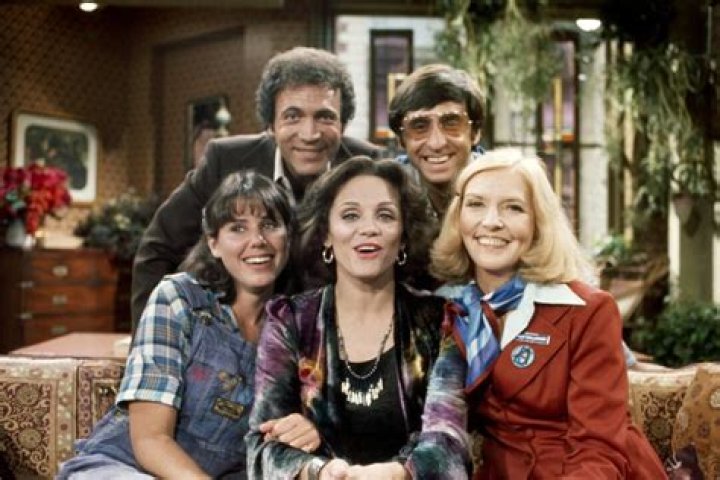 What did Rhoda die from?