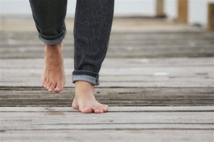 What does going barefooted mean?
