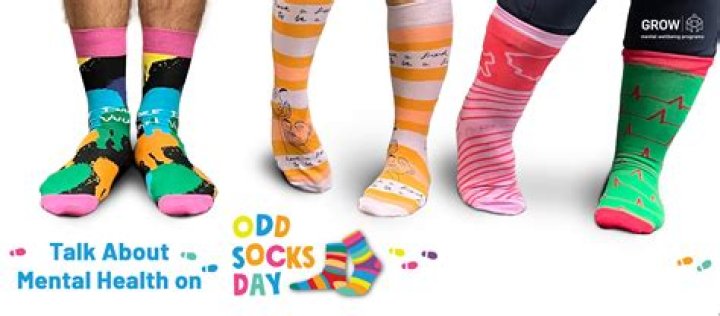 What does it mean if you wear odd socks?