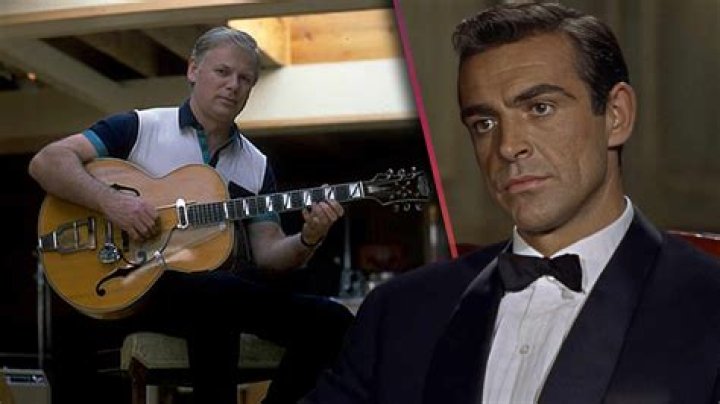 What guitar did Vic Flick James Bond?