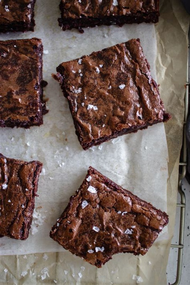 What happens if you dont put sugar in brownies?