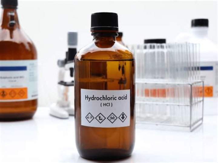 What is hydrochloric acid used for in Subnautica?