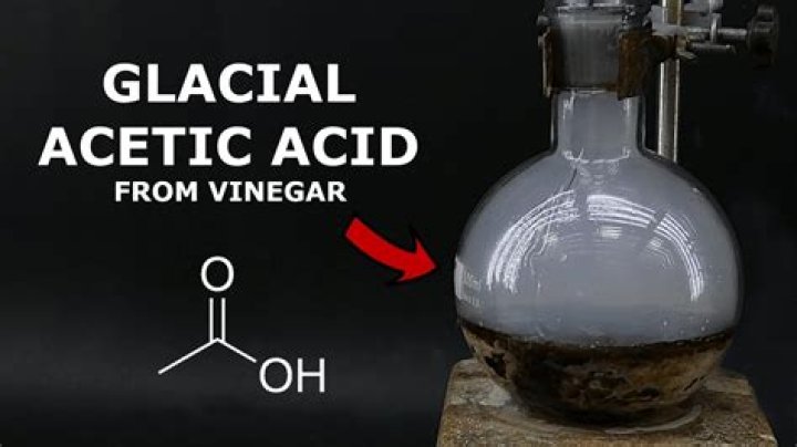 What is the amount of acetic acid in vinegar