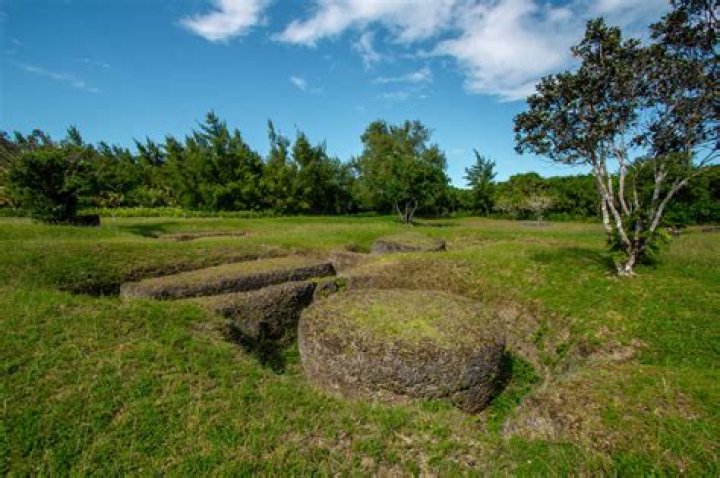 What is the historical importance of the latte stone?