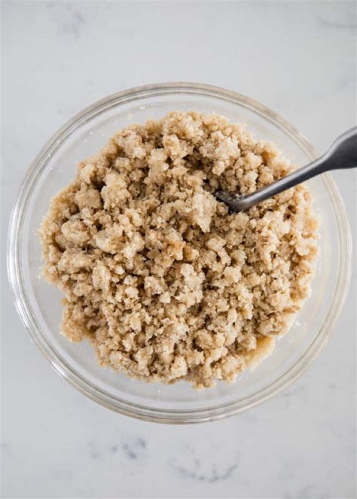 What is the streusel on crumb topping made of?