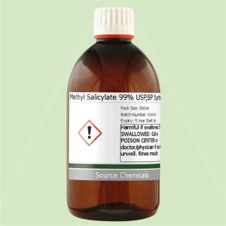 What modern consumer products contain methyl salicylate?