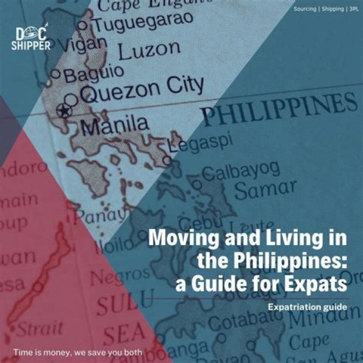 Where do most expats live in the Philippines?