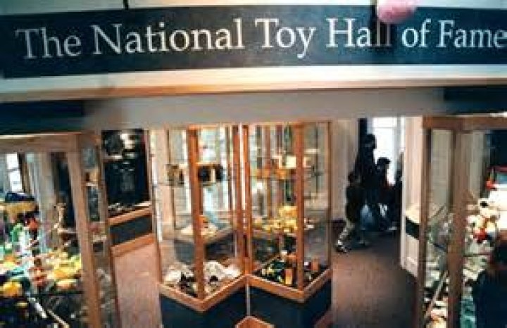 Where is the National Toy Hall of Fame located?
