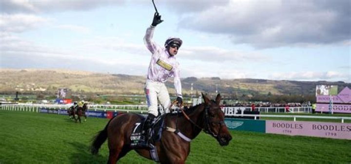 Who is Gosden stable jockey?