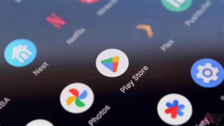 Why is my play store saying no connection?